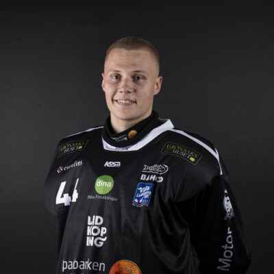 44 Rasmus Karlsson 4
